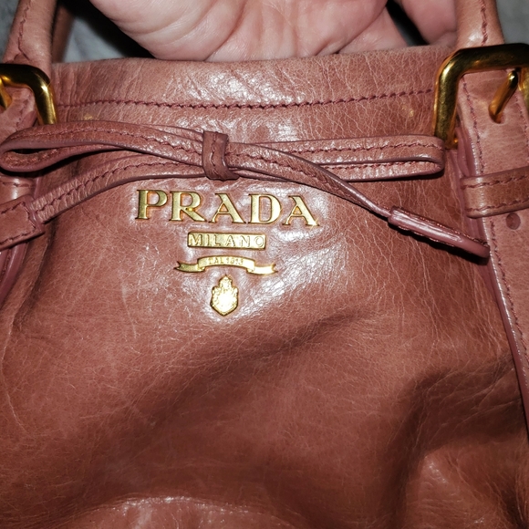 Authentic Prada Antico Vitello Shine - Picture 11 of 16